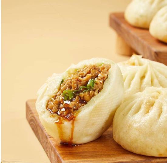 Steamed Pork Bun (新升级鲜肉手工包) (5 pcs)